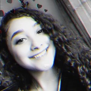 Meet your Posher, Norella